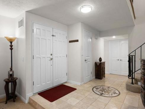 200 San Miguel Circle , Placentia, CA