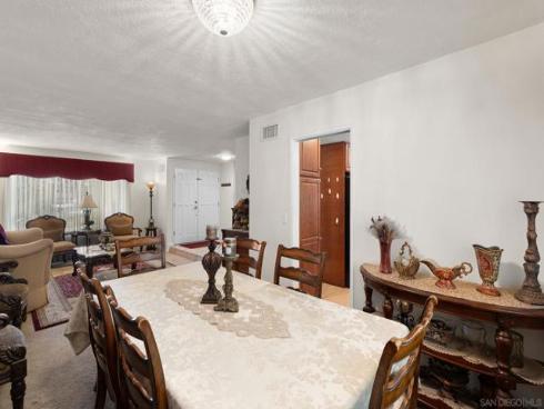 200 San Miguel Circle , Placentia, CA