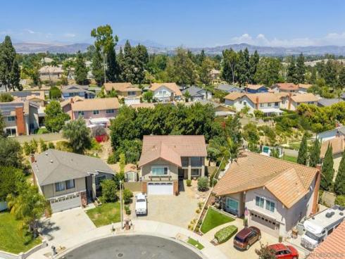 200 San Miguel Circle , Placentia, CA