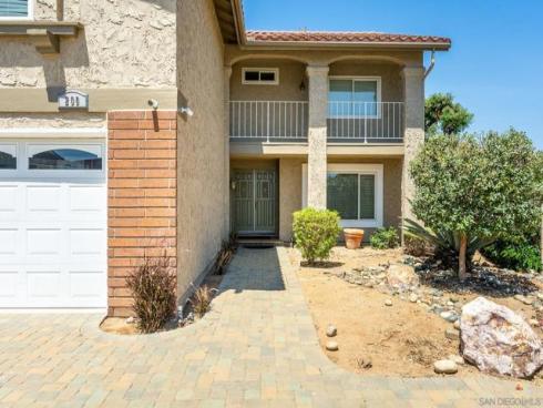 200 San Miguel Circle , Placentia, CA