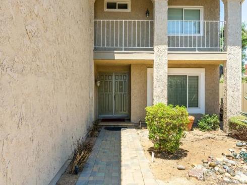 200 San Miguel Circle , Placentia, CA