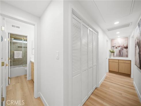 101 W Madison Avenue, Placentia, CA