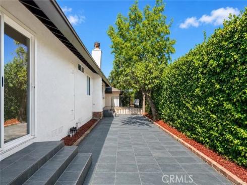 101 W Madison Avenue, Placentia, CA