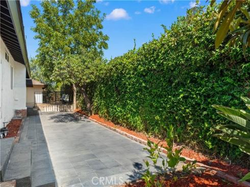 101 W Madison Avenue, Placentia, CA