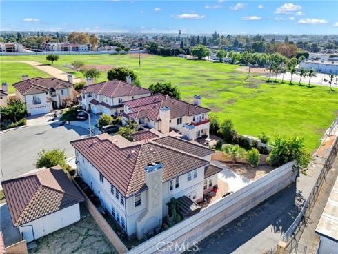 207  Gilbert   Way, Placentia, CA
