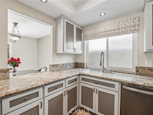 1215  Holt  , Placentia, CA
