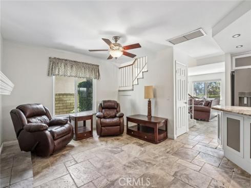 1215  Holt  , Placentia, CA