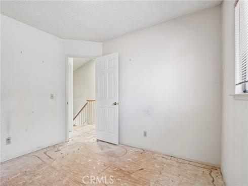 1215  Holt  , Placentia, CA