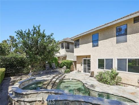1215  Holt  , Placentia, CA