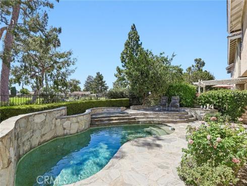 1215  Holt  , Placentia, CA