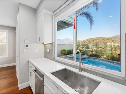 40  Barneburg  , Rancho Santa Margarita, CA