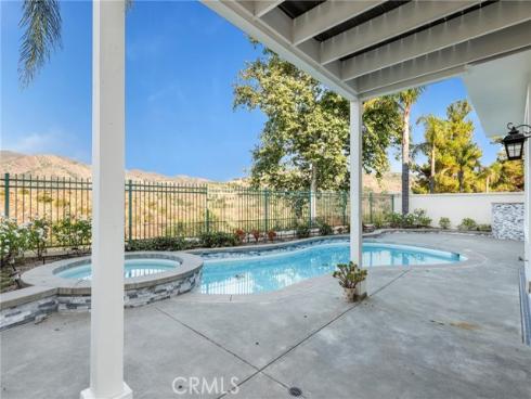 40  Barneburg  , Rancho Santa Margarita, CA