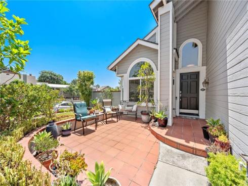 21115  Briarwood   Lane, Rancho Santa Margarita, CA