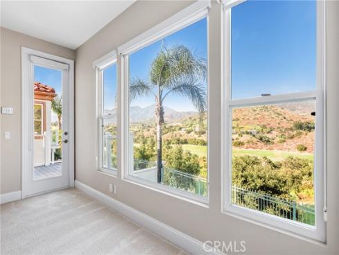 40  Barneburg  , Rancho Santa Margarita, CA