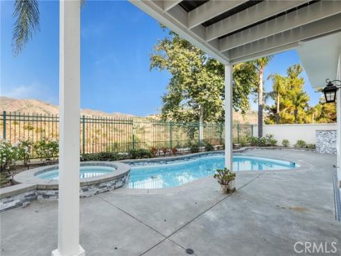 40  Barneburg  , Rancho Santa Margarita, CA