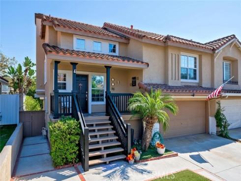 30  Calle Estero  , Rancho Santa Margarita, CA