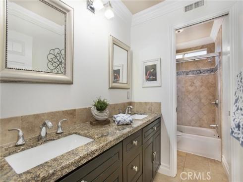 25 Sycamore Canyon Drive, Rancho Santa Margarita, CA