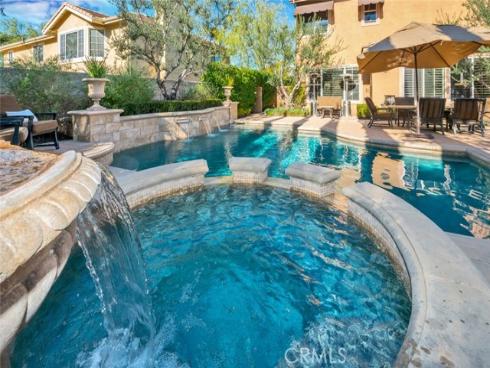 25 Sycamore Canyon Drive, Rancho Santa Margarita, CA