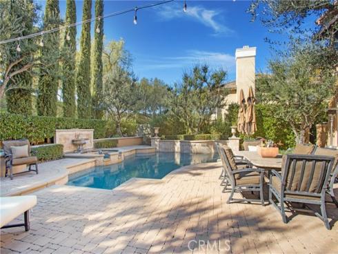 25 Sycamore Canyon Drive, Rancho Santa Margarita, CA