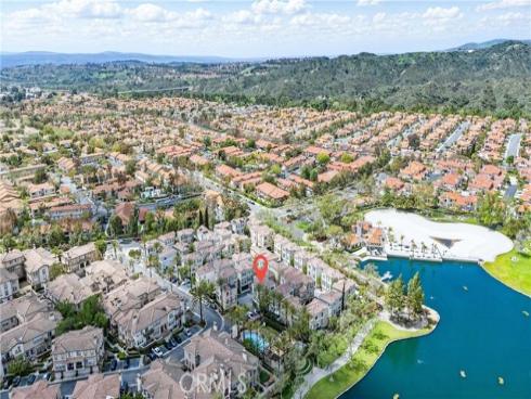 193  Montana Del Lago   Drive, Rancho Santa Margarita, CA