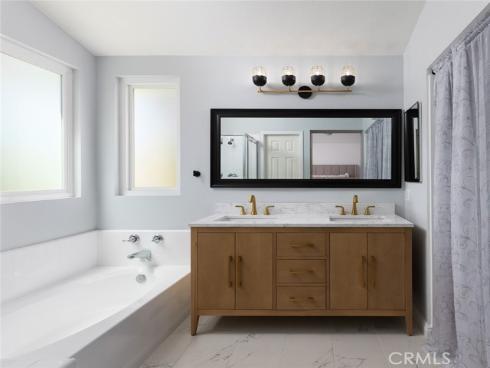 1 Via Espiritu , Rancho Santa Margarita, CA