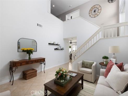 1 Via Espiritu , Rancho Santa Margarita, CA