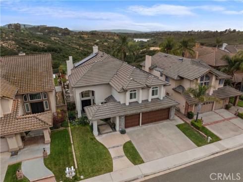 21495 Silvertree Lane, Rancho Santa Margarita, CA