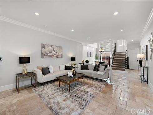 21495 Silvertree Lane, Rancho Santa Margarita, CA