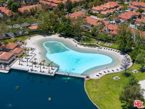 5 Via Confianza , Rancho Santa Margarita, CA