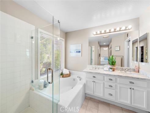 28 Chandler Place, Rancho Santa Margarita, CA