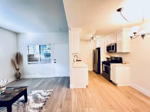 25 Picazo 103 , Rancho Santa Margarita, CA