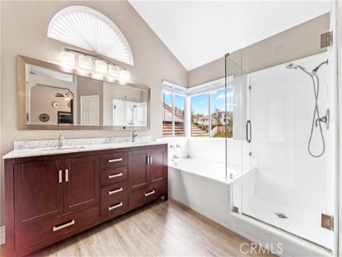 31885 Old Oak Road, Rancho Santa Margarita, CA