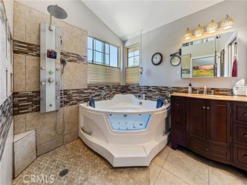 27 Calle Verano , Rancho Santa Margarita, CA