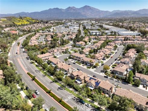 27 Calle Verano , Rancho Santa Margarita, CA