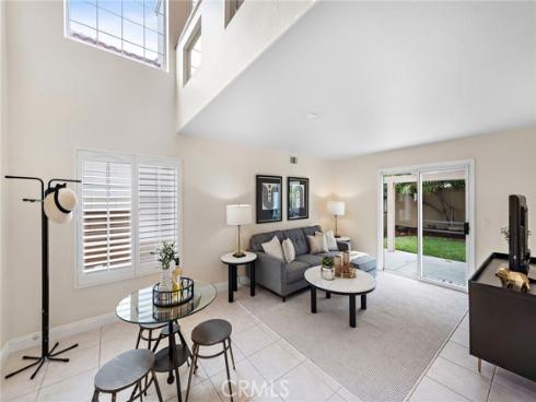 30 Calle Estero , Rancho Santa Margarita, CA