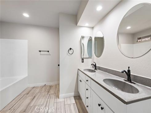 17  Vista Sierra  16 , Rancho Santa Margarita, CA