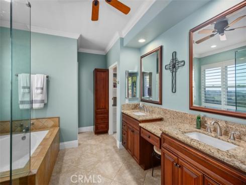 71 Golf Ridge Drive, Rancho Santa Margarita, CA