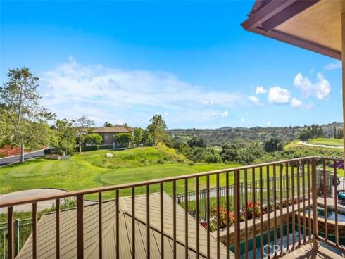 71 Golf Ridge Drive, Rancho Santa Margarita, CA