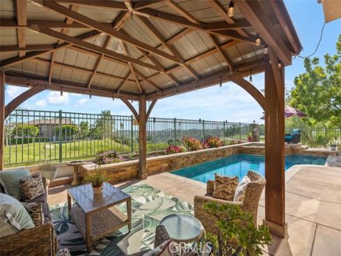 71 Golf Ridge Drive, Rancho Santa Margarita, CA