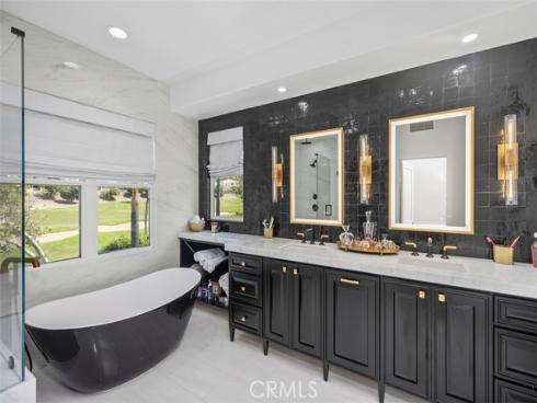 16 Golf Ridge Drive, Rancho Santa Margarita, CA