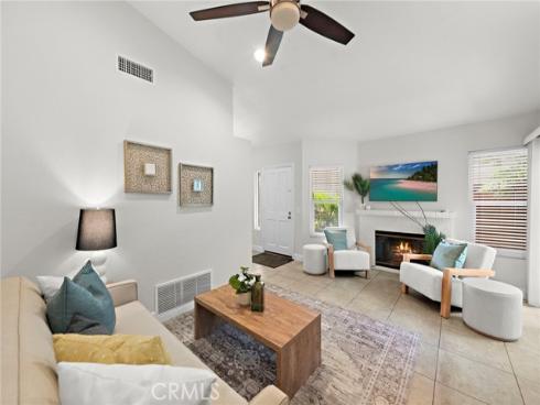 20 Desert Thorn , Rancho Santa Margarita, CA