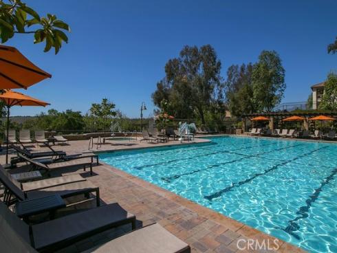 29 Ledgewood Drive, Rancho Santa Margarita, CA