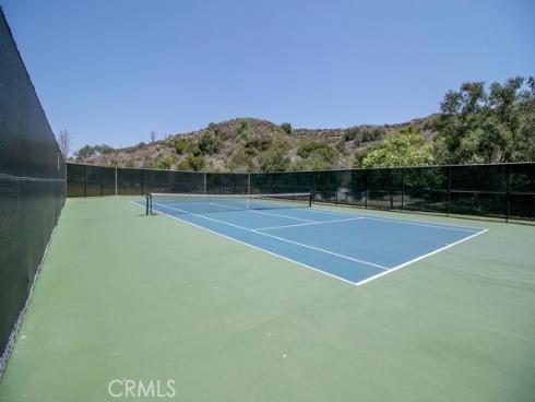 29 Ledgewood Drive, Rancho Santa Margarita, CA