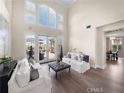 29 Ledgewood Drive, Rancho Santa Margarita, CA