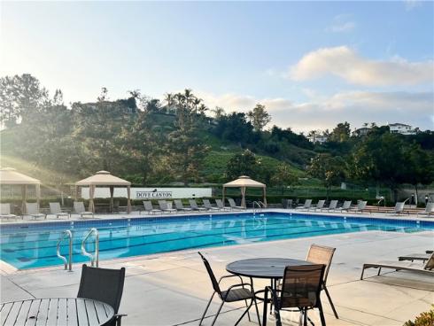 2  Flossmoor  , Rancho Santa Margarita, CA