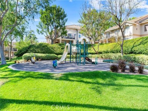 9  Escarlata  , Rancho Santa Margarita, CA