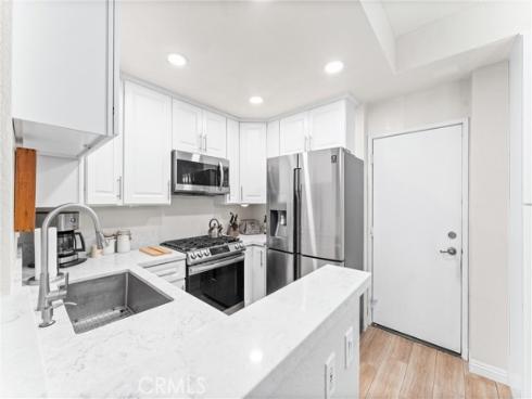 9  Escarlata  , Rancho Santa Margarita, CA