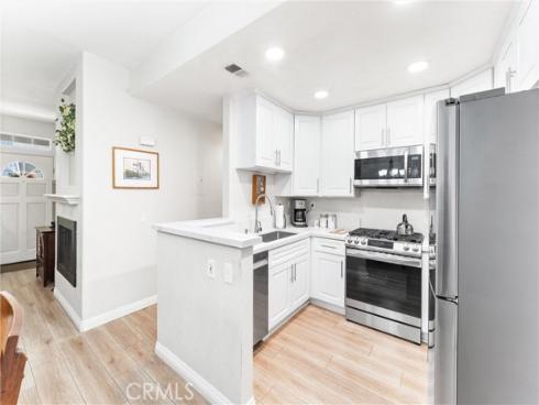 9  Escarlata  , Rancho Santa Margarita, CA