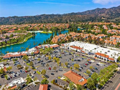 9  Escarlata  , Rancho Santa Margarita, CA