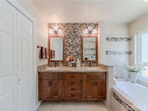 27 Calle Gazapo , Rancho Santa Margarita, CA